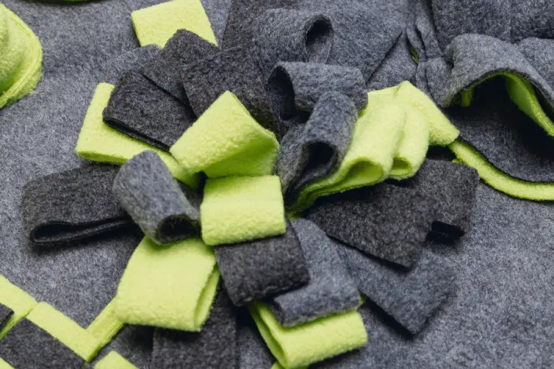 Beeztees Pluche Snuffelmat Flora - Afbeelding 6