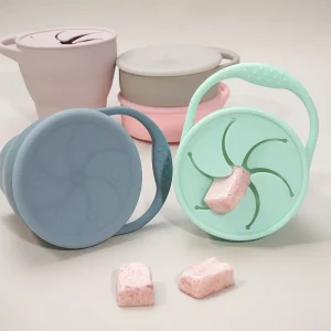 Snackcup™ - Gemakkelijk Mee te Nemen - Siliconen Inklapbare Beker